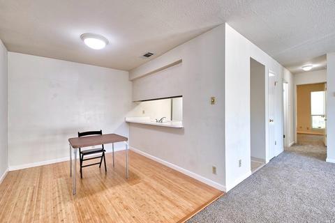 2 Roundtree Blvd, San Rafael, CA 94903 photo 11