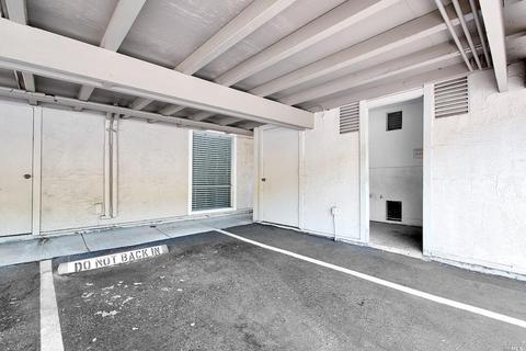 2 Roundtree Blvd, San Rafael, CA 94903 photo 22