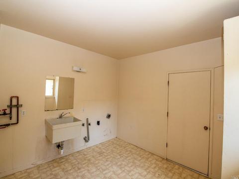 875 W B St, Dixon, CA 95620 photo 34