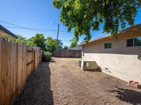 875 W B St, Dixon, CA 95620 photo 39