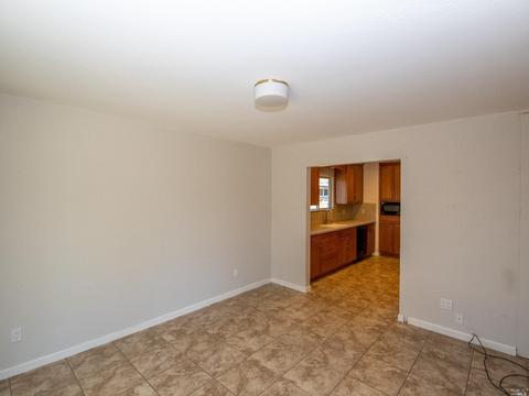 875 W B St, Dixon, CA 95620 photo 12