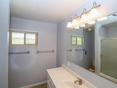 875 W B St, Dixon, CA 95620 photo 24