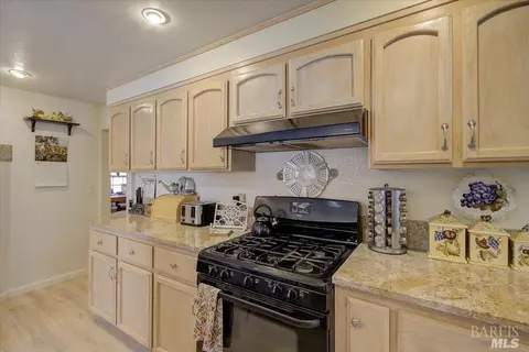 4396 Solano Rd, Fairfield, CA 94533 photo 21