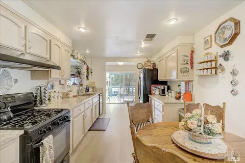 4396 Solano Rd, Fairfield, CA 94533 photo 24