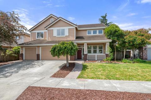 1104 Garfield Dr, Petaluma, CA 94954