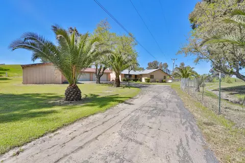 4145 Skyhawk Ln, Vacaville, CA 95688
