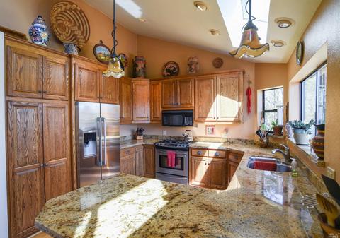 575 W Mendocino Ave, Willits, CA 95490 photo 12