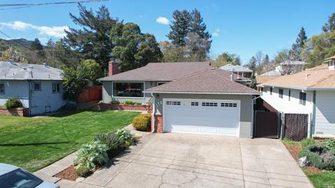 170 Mendocino Dr, Ukiah, CA 95482