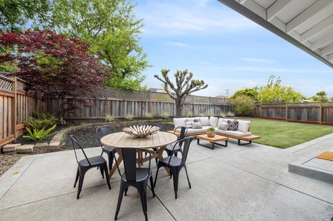 20 Staghound Psge, Corte Madera, CA 94925 photo 23