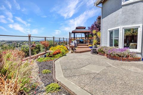 140 Southport Ct, Vallejo, CA 94591 photo 2