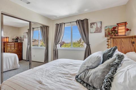 140 Southport Ct, Vallejo, CA 94591 photo 20