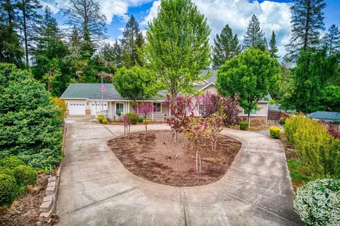1580 Crane Ter, Ukiah, CA 95482