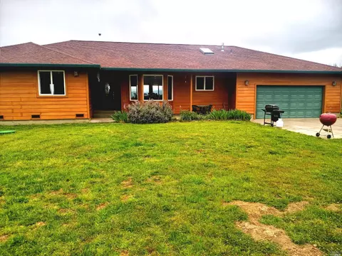 5480 Canyon Rd, Willits, CA 95490