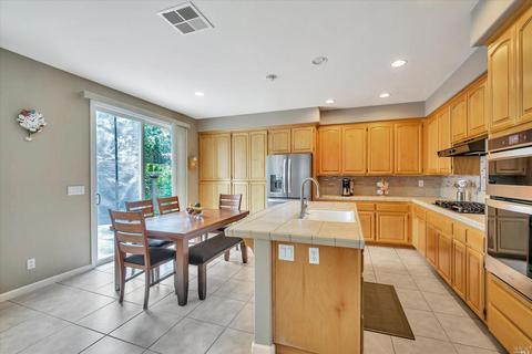 1174 Mitchell Ln, Windsor, CA 95492 photo 14