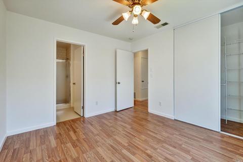 219 Holly St, Vallejo, CA 94589 photo 23