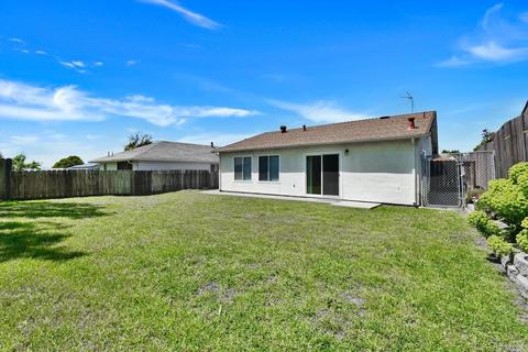 219 Holly St, Vallejo, CA 94589 photo 31
