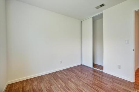 219 Holly St, Vallejo, CA 94589 photo 19