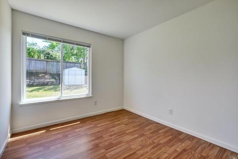 219 Holly St, Vallejo, CA 94589 photo 18