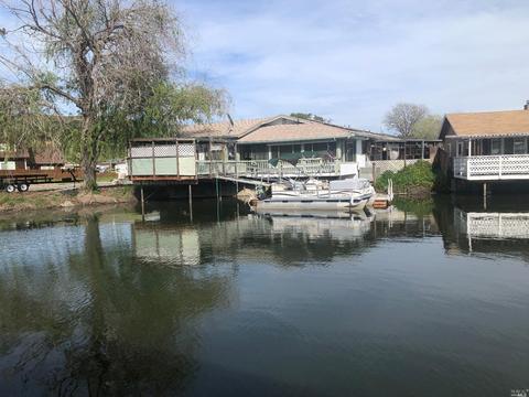 13261 Everglade Blvd, Clearlake Oaks, CA 95423