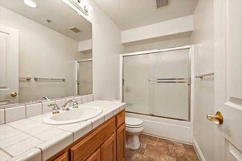 9040 Windsor Rd, Windsor, CA 95492 photo 14