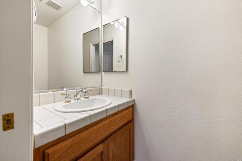 9040 Windsor Rd, Windsor, CA 95492 photo 10