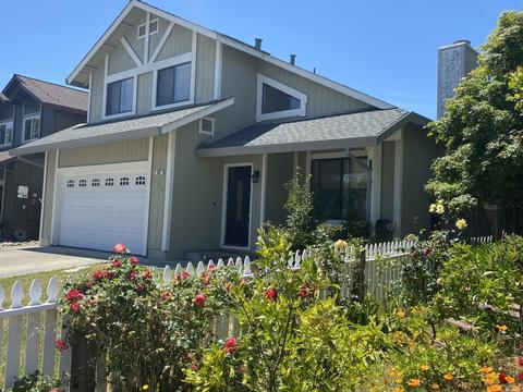689 Claudius Way, Windsor, CA 95492