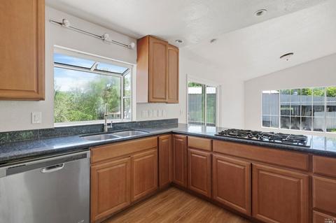 18200 Walker Rd, Willits, CA 95490 photo 7