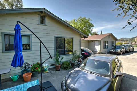19085 Hickory St, Sonoma, CA 95476