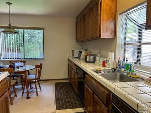 390 Darley Dr, Vallejo, CA 94591 photo 12