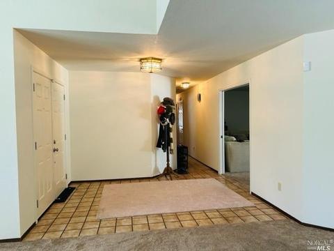 390 Darley Dr, Vallejo, CA 94591 photo 2