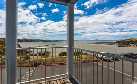 279 Sea Crest Cir, Vallejo, CA 94590