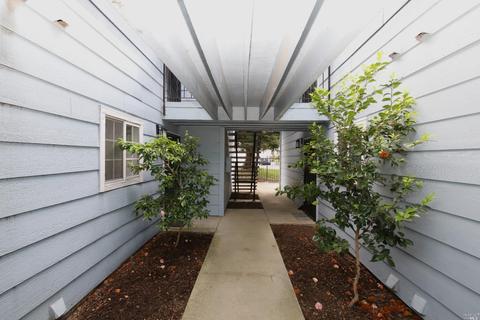 405 Lighthouse Dr, Vallejo, CA 94590 photo 17