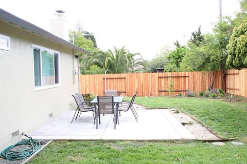1007 Keats Dr, Vallejo, CA 94591 photo 17
