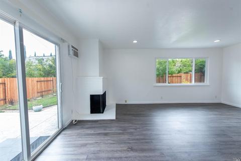 1007 Keats Dr, Vallejo, CA 94591 photo 10