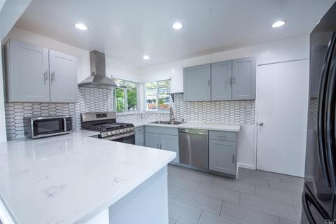 1007 Keats Dr, Vallejo, CA 94591 photo 7