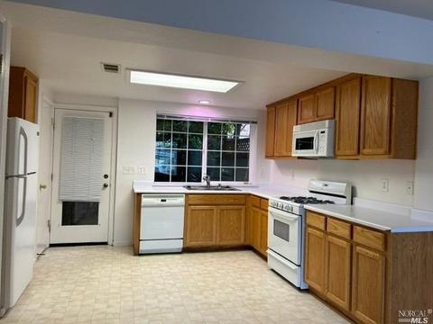 525 Daniels Ave, Vallejo, CA 94590 photo 8