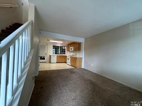 525 Daniels Ave, Vallejo, CA 94590 photo 3