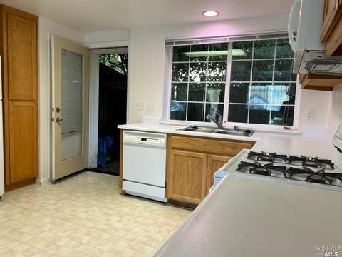525 Daniels Ave, Vallejo, CA 94590 photo 9