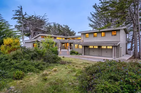 37900 Old Coast Hwy, Gualala, CA 95445