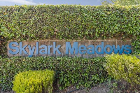 4 Cielo Ln #3D, Novato, CA 94949