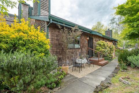 10 Pine Tree Cir, Cotati, CA 94931 photo 2