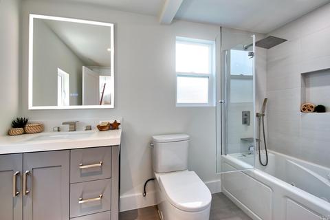 38 Liberty Dock, Sausalito, CA 94965 photo 20