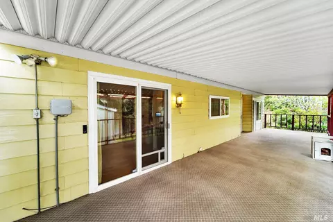 113 Kay Dr, Vallejo, CA 94590 photo 2