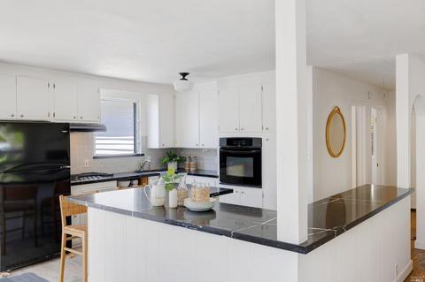 6 Meadow Dr, Mill Valley, CA 94941 photo 3