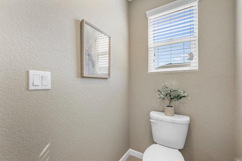 5279 Larson Ln, Fairfield, CA 94533 photo 31