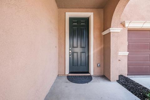 5279 Larson Ln, Fairfield, CA 94533 photo 4