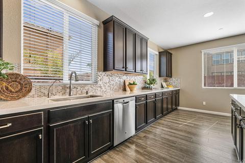 5279 Larson Ln, Fairfield, CA 94533 photo 17
