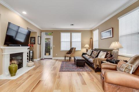 1645 Pear Tree Ln, Napa, CA 94558 photo 3