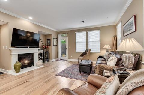 1645 Pear Tree Ln, Napa, CA 94558 photo 2