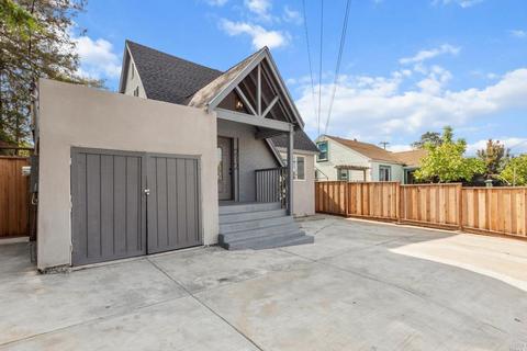 212 Starr Ave, Vallejo, CA 94590 photo 2